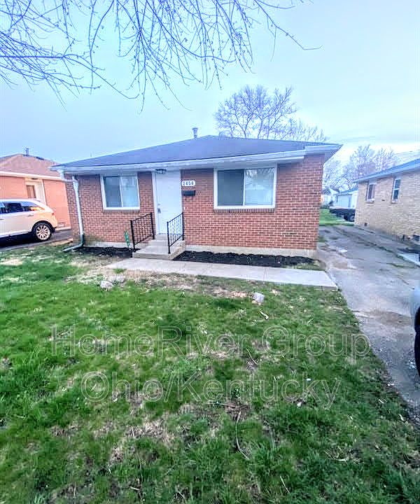 1st image of 2454 Winwood Ave