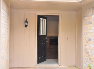 2706 Chimneystone Cir, Sugar Land, TX 77479