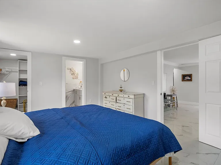 440 Glengary Cir — Photo 18