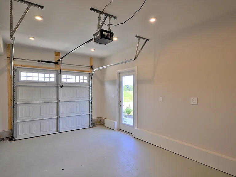 101 Bullpen Ct #F — Photo 42