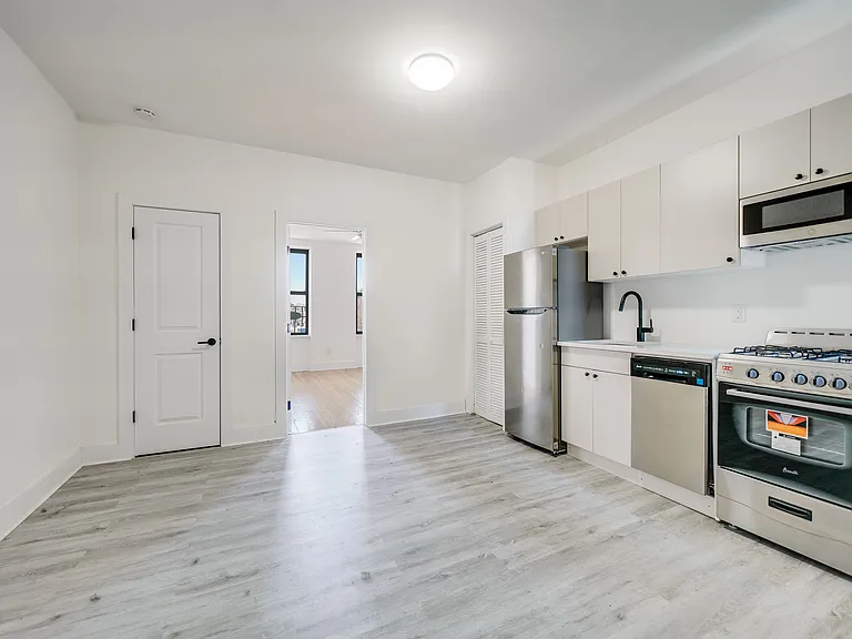 335 Garden St #14 — Photo 6