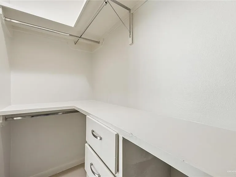1701 W Garrison Dr #3 — Photo 5