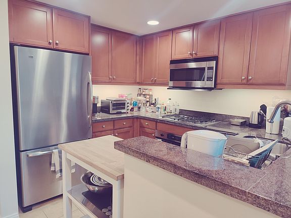 3rd image of 222 8th Ave APT 300