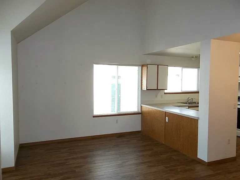 2905 Ross Dr #N25 — Photo 3
