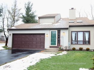 758 Robin Rd, Buffalo, NY 14228