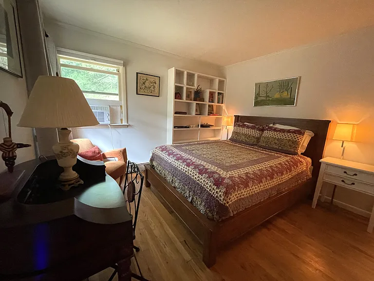 9 Albertines Ln — Photo 21