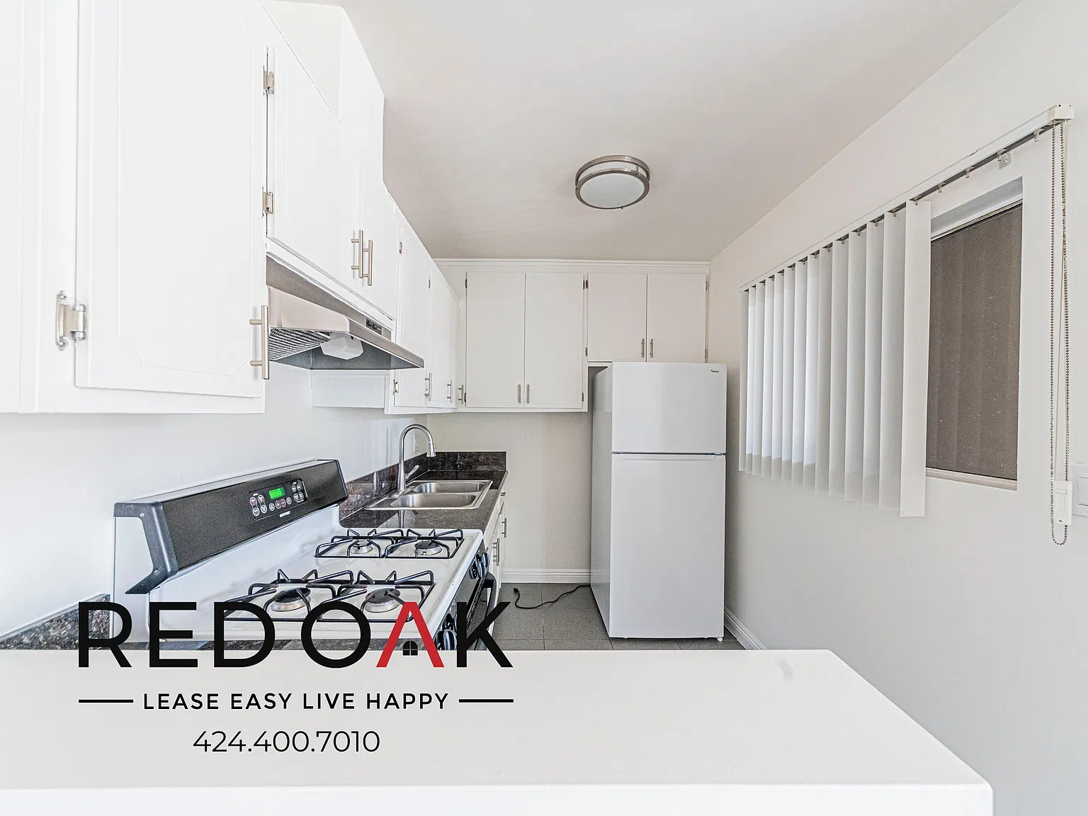 ~Low Deposit~ Incredible One Bedroom With Recessed Lighting, On-Site Laundry, And Included Parkin... — Photo 3