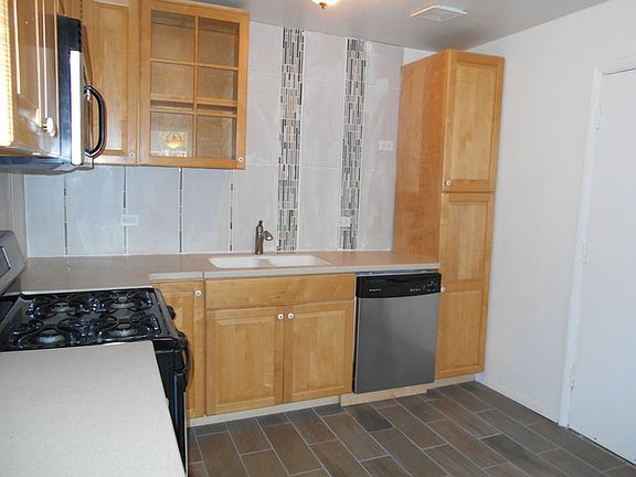 3rd image of 538 S Lincoln Ave