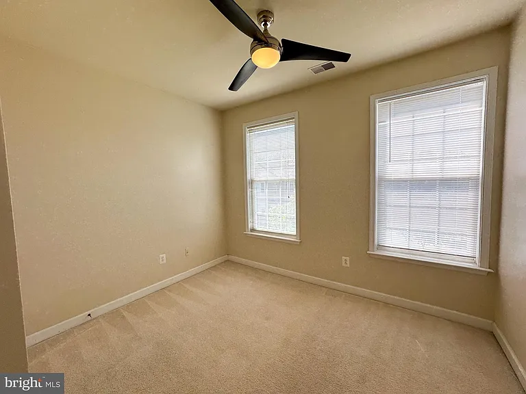 198 Hidden Forest Ct — Photo 37