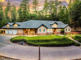 15320 Rattlesnake Rd, Grass Valley, CA 95945