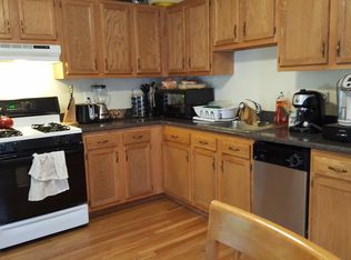 34 Middle St #34, Newton, MA 02458