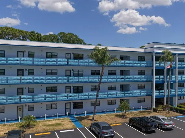 5970 80th St N Unit 411, Saint Petersburg, FL 33709