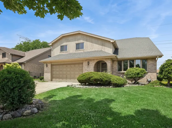 1280 N Aspen Way, Addison, IL 60101