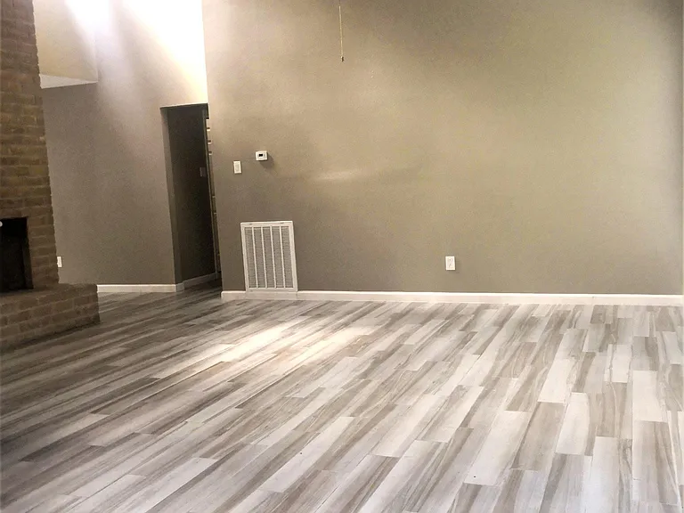 15810 Tumbling Rapids Dr — Photo 7