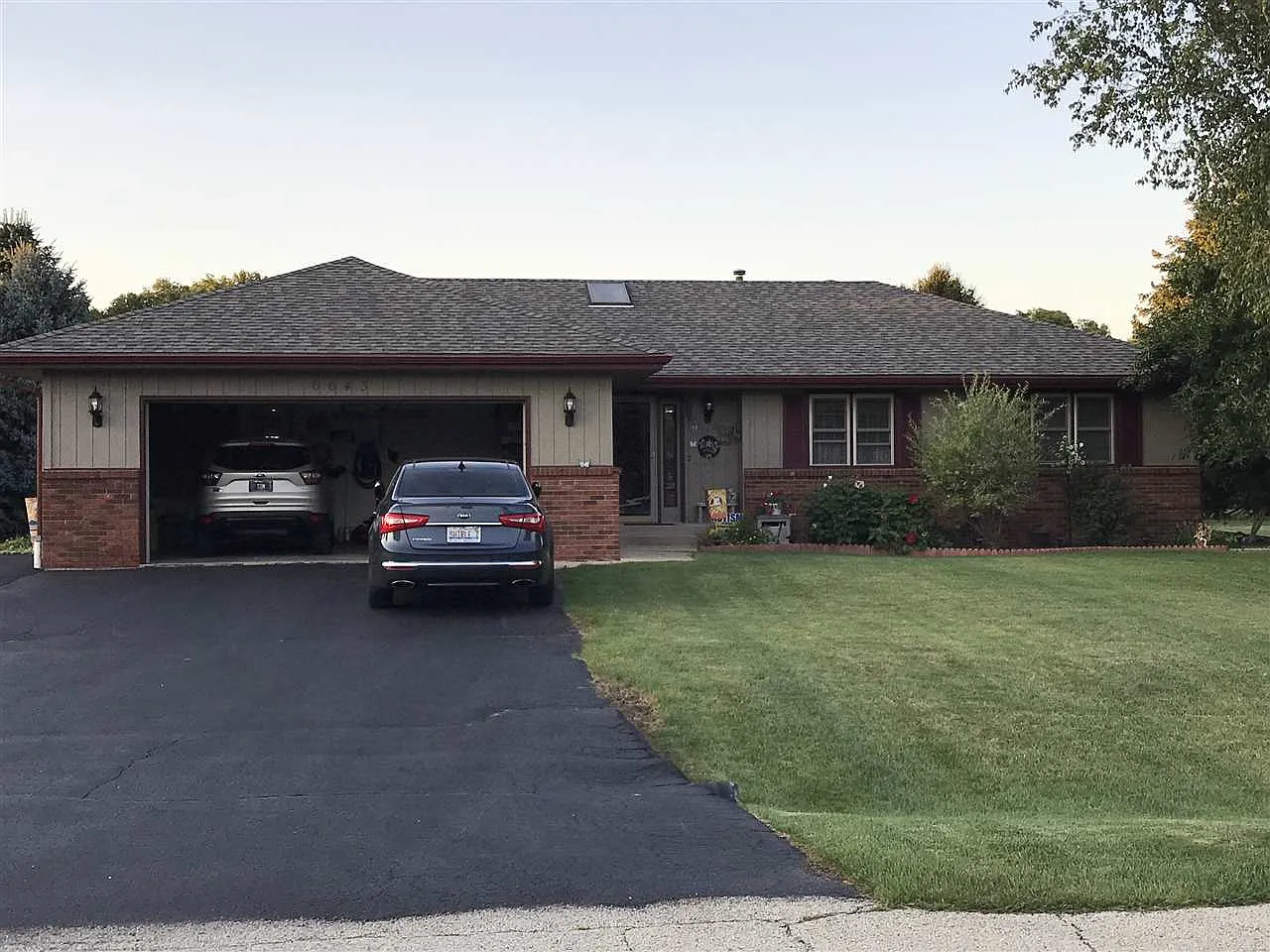 6643 Red Barn Rd photo 1