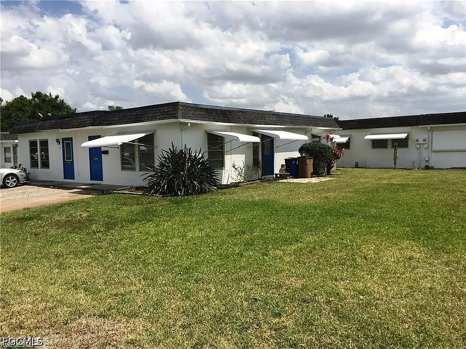 2 Tangerine Ct