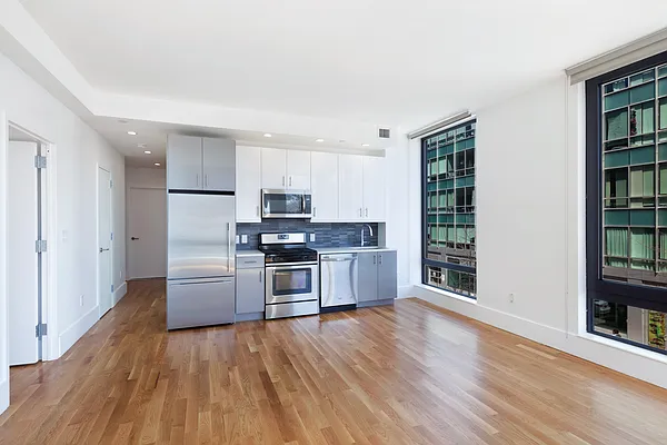 Rented by Living New York | media 36