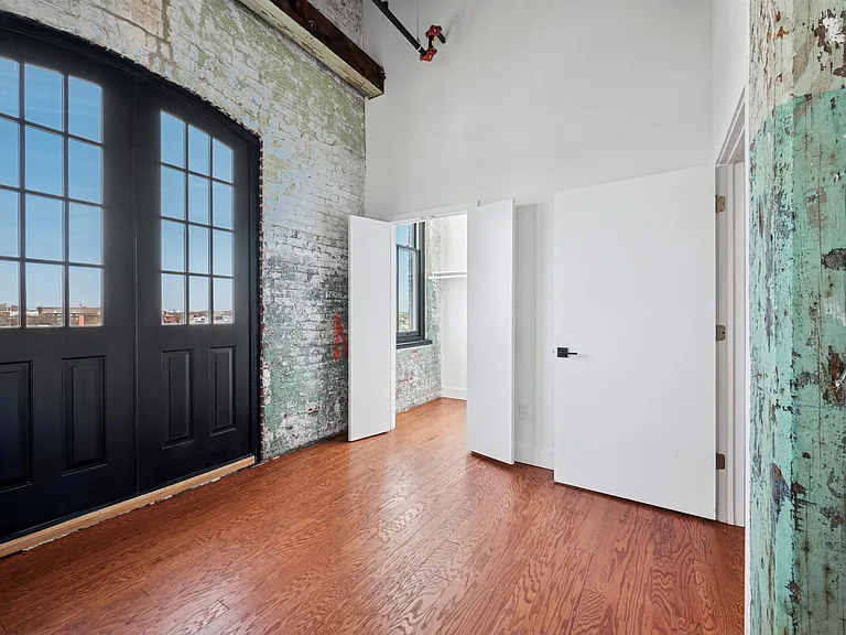 Hancock Lofts — Photo 16