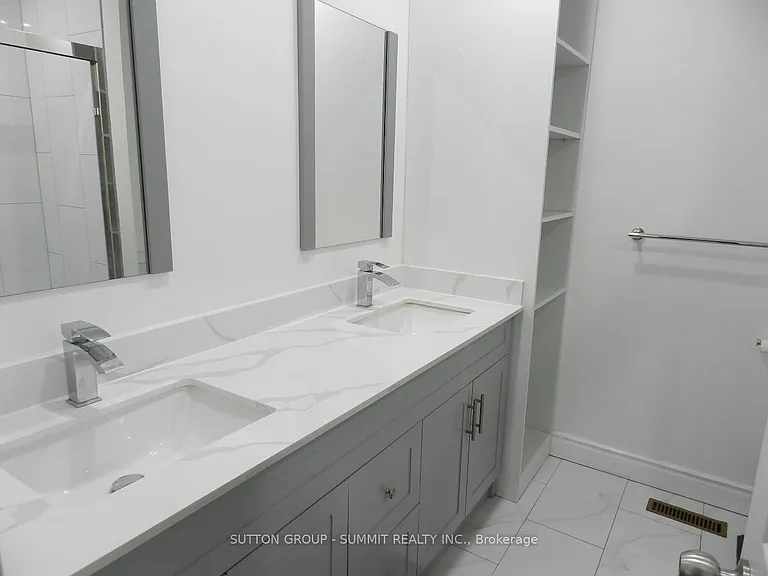 3367 Verhoeven Dr #UPPER — Photo 11