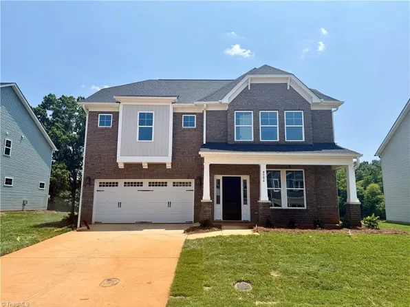 4586 Hanes Lake Dr, Winston Salem, NC 27106