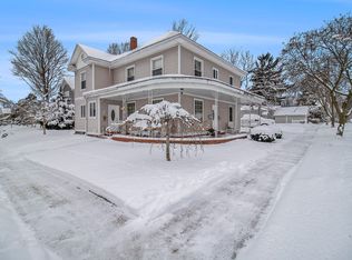 209 N William St, Ludington, MI 49431