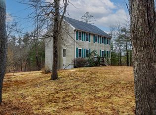 64 Crane Crossing Rd, Newton, NH 03858