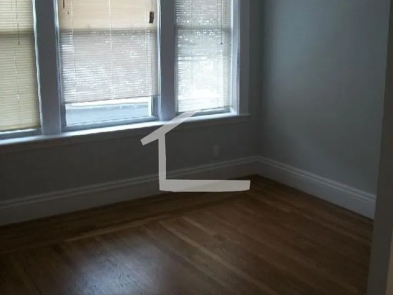 13 Babcock St #2B — Photo 3