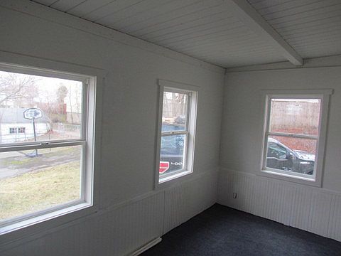 5th image of 461 N Park St NE