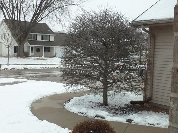 Winding walk leads guests