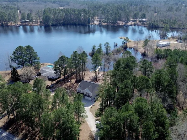 5563 Fairview Rd, Batesburg, SC 29006