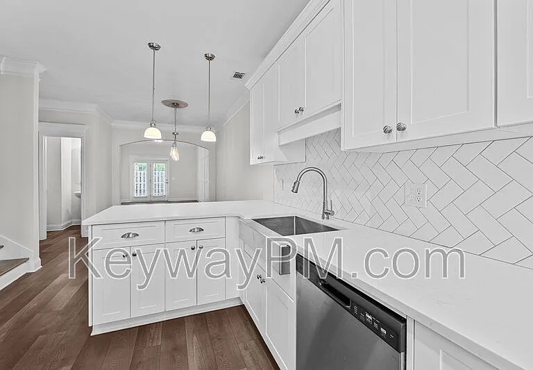 2419 Sequoia Trl — Photo 7