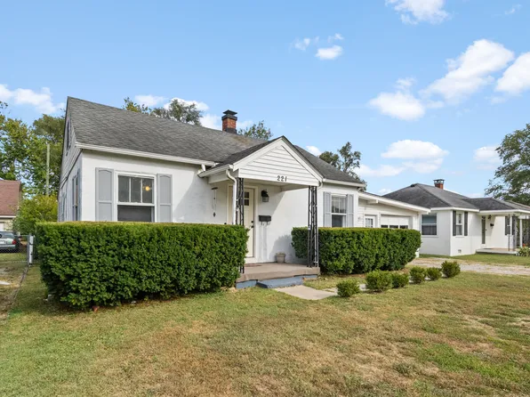 221 N Brooks St, Columbus, IN 47201