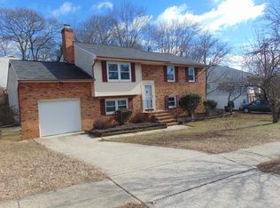 515 Charington Dr, Severna Park, MD 21146