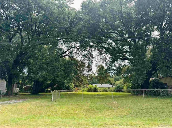 8250 Durand Ave, Pensacola, FL 32534