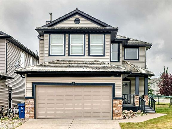 2nd image of 1 E Glensummit Close SE #316