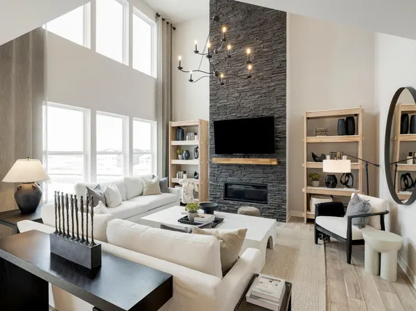 12648 Garden Meadow Ln, Rogers, MN 55374