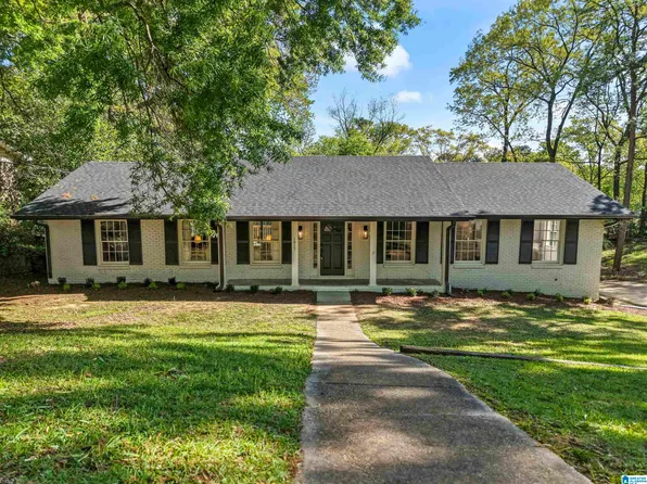 1917 Wisterwood Dr, Birmingham, AL 35226