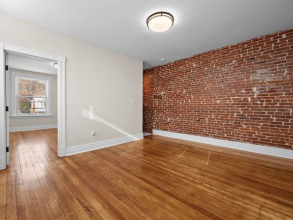 3rd image of 1108 Tamm Ave #A