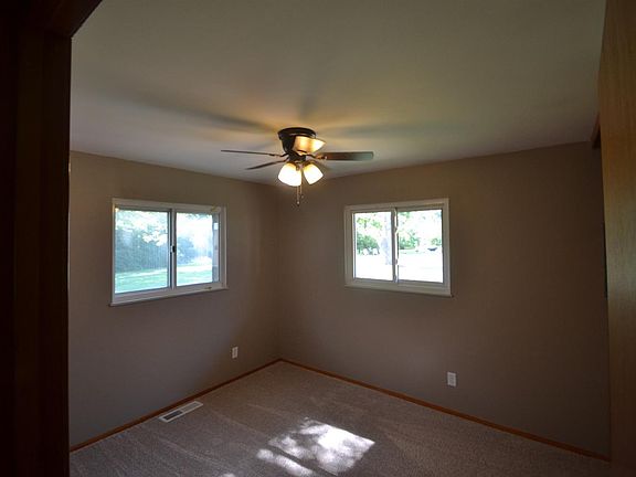 5th image of 10625 Forestdale Ln