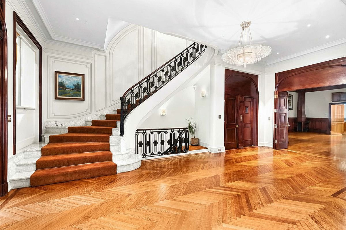 carousel photo #5 (MLS)