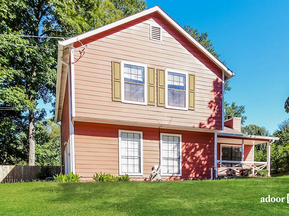 375 Shamrock Ct