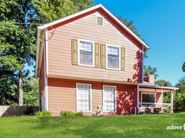 375 Shamrock Ct, Tucker, GA 30084