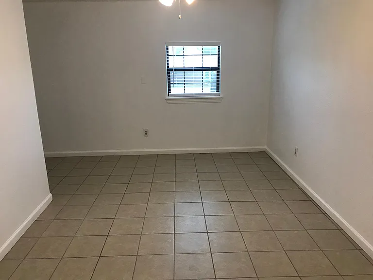 7408 Catamaran Dr — Photo 14