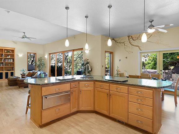 4th image of 5304 Ravenridge Place