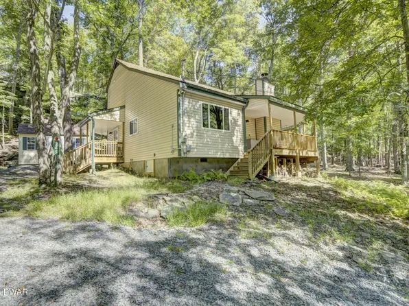 245 Falling Waters Blvd, Lackawaxen, PA 18435
