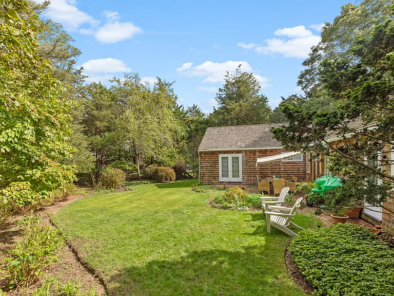 197 Hog Creek Rd — Photo 5