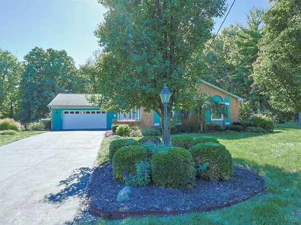 7603 Terraqua Dr, West Chester, OH 45241