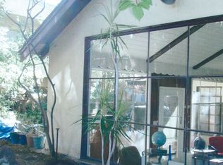 927 E Mariposa St, Altadena, CA 91001