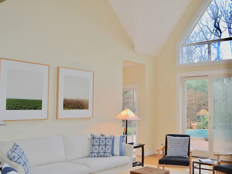 Briarcroft Dr — Photo 17