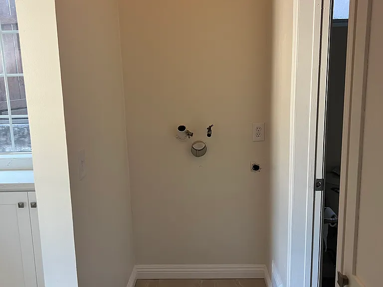 104 S Carmelita Ave #1 — Photo 7